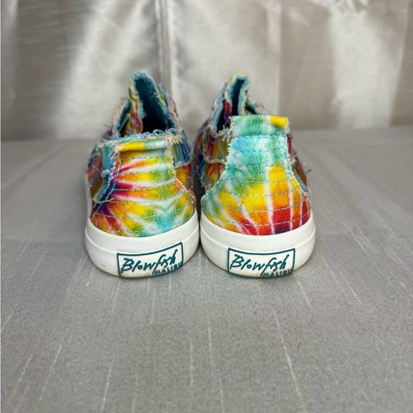 Blowfish Sneakers - Picture 4 of 9